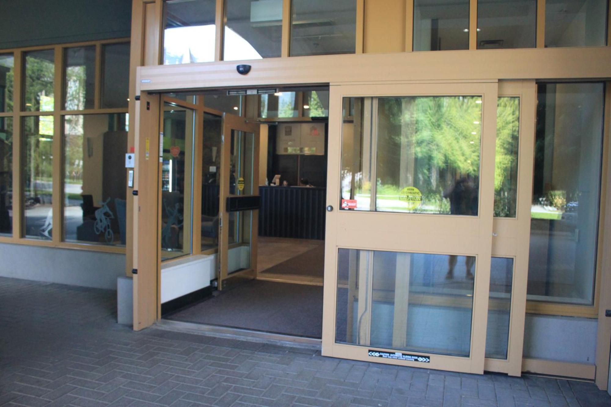 Spring Summer Special Cascade Lodge Suite Wifi 2 Hot Tubs Pool Gym Sauna Ski & Bike Storage Room Whistler Extérieur photo